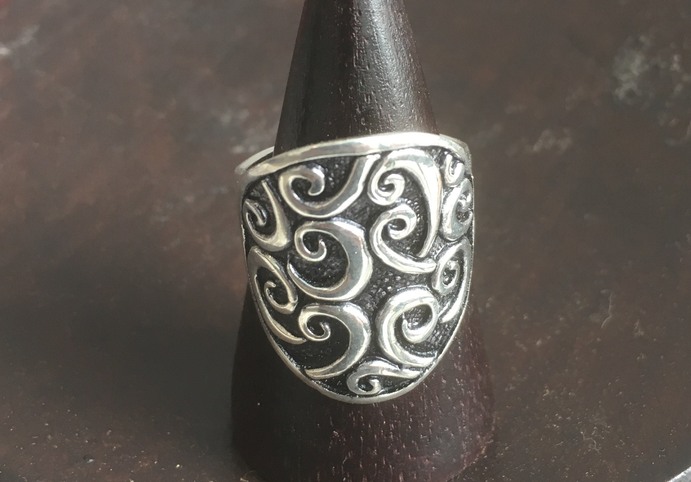 Silver/Black Wave Ring