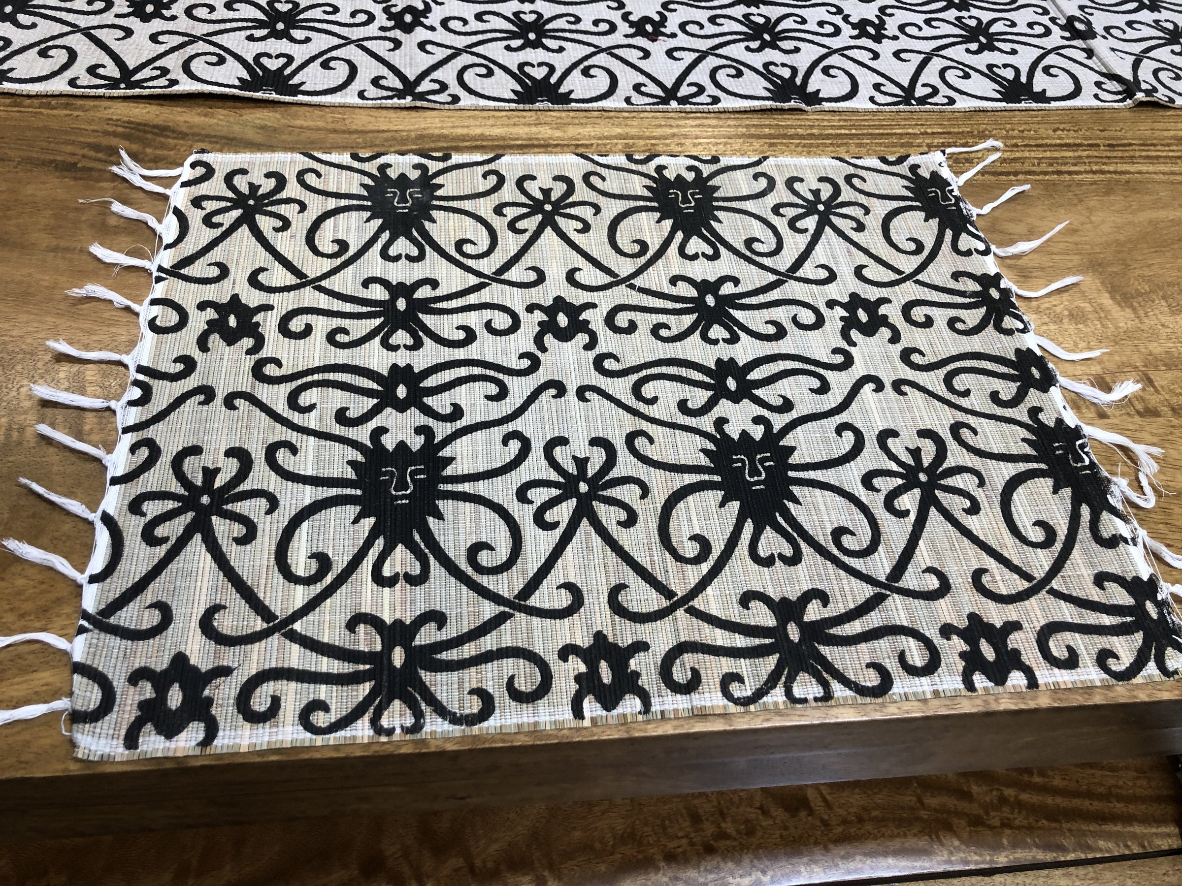 Mendong Fibre Table Runners and Placemat with Brown Print