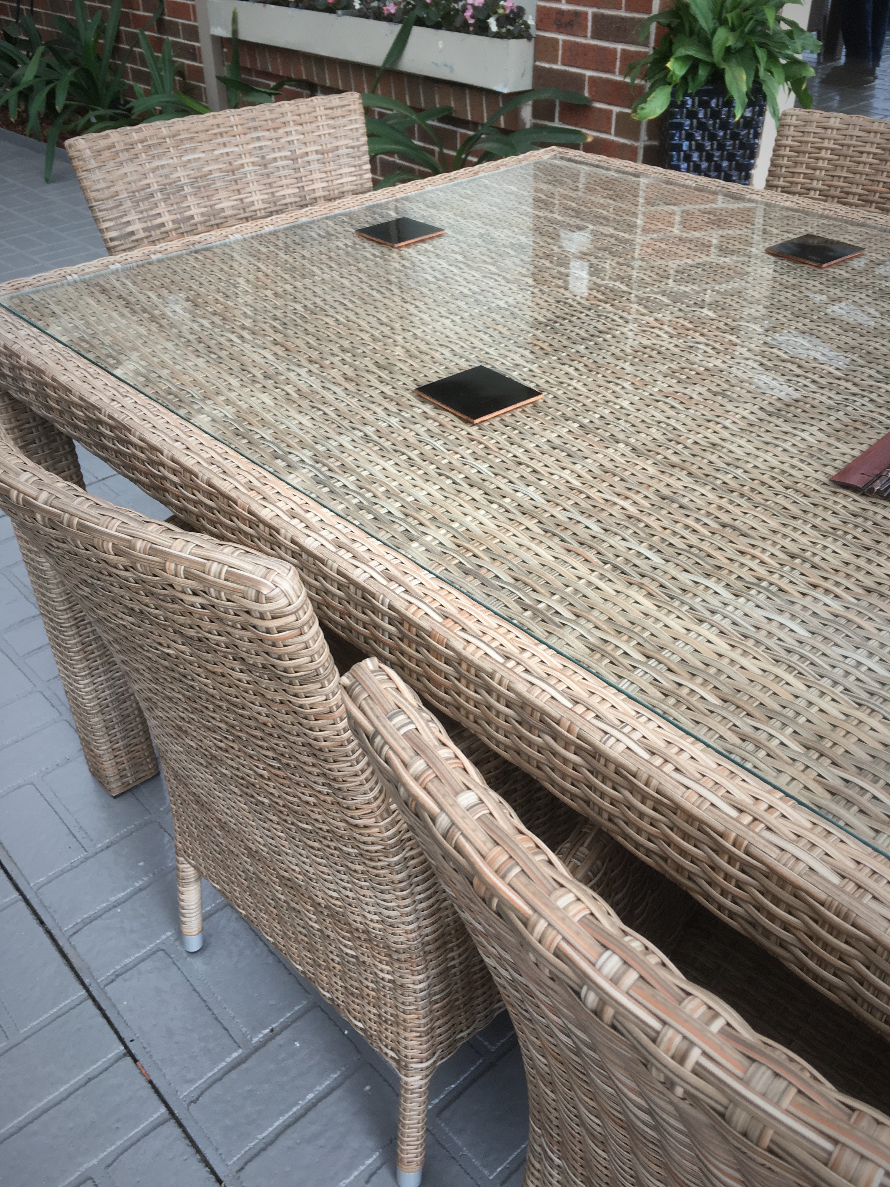 Outdoor wicker dining discount set