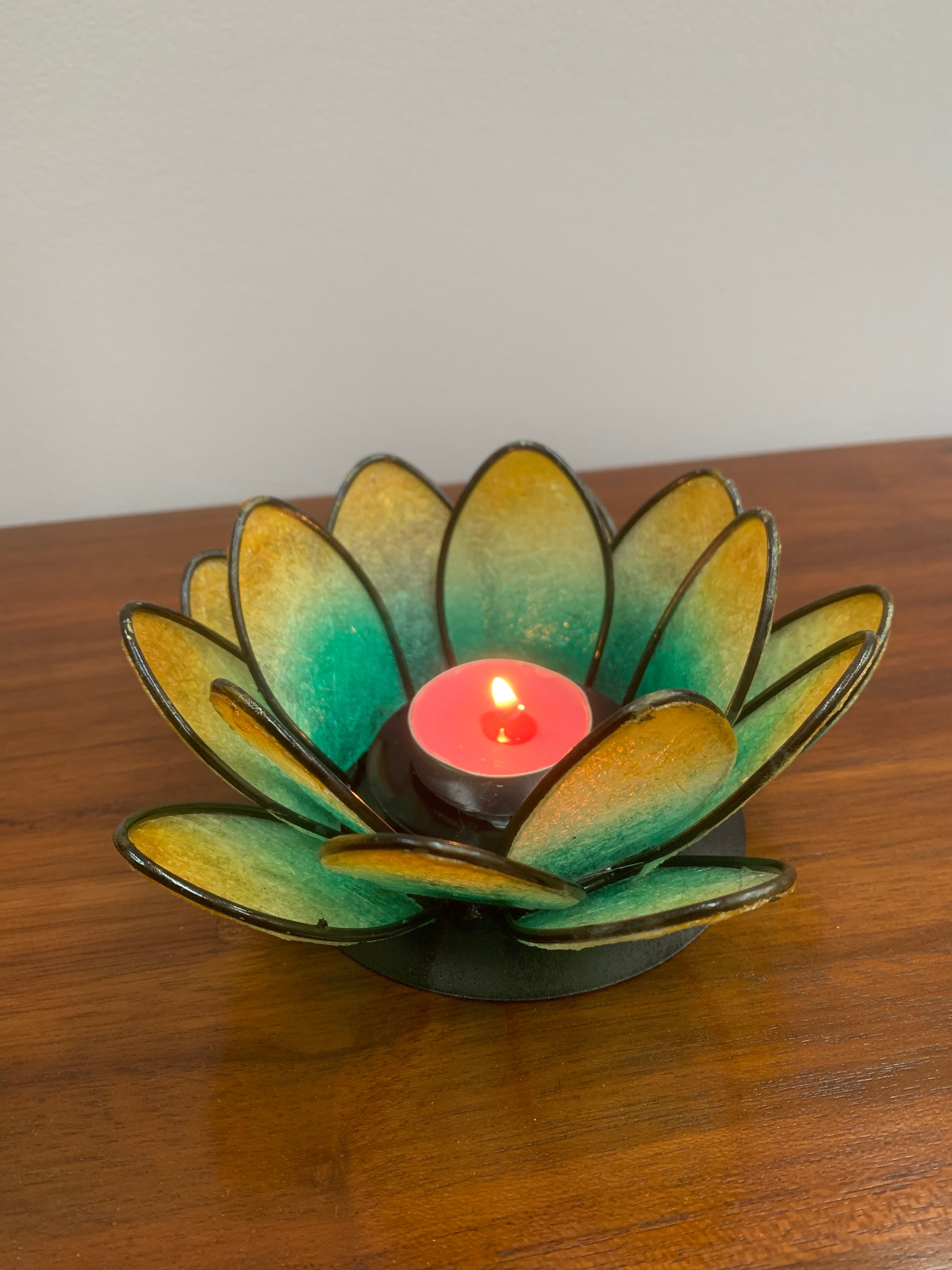 Lotus tea light deals holder