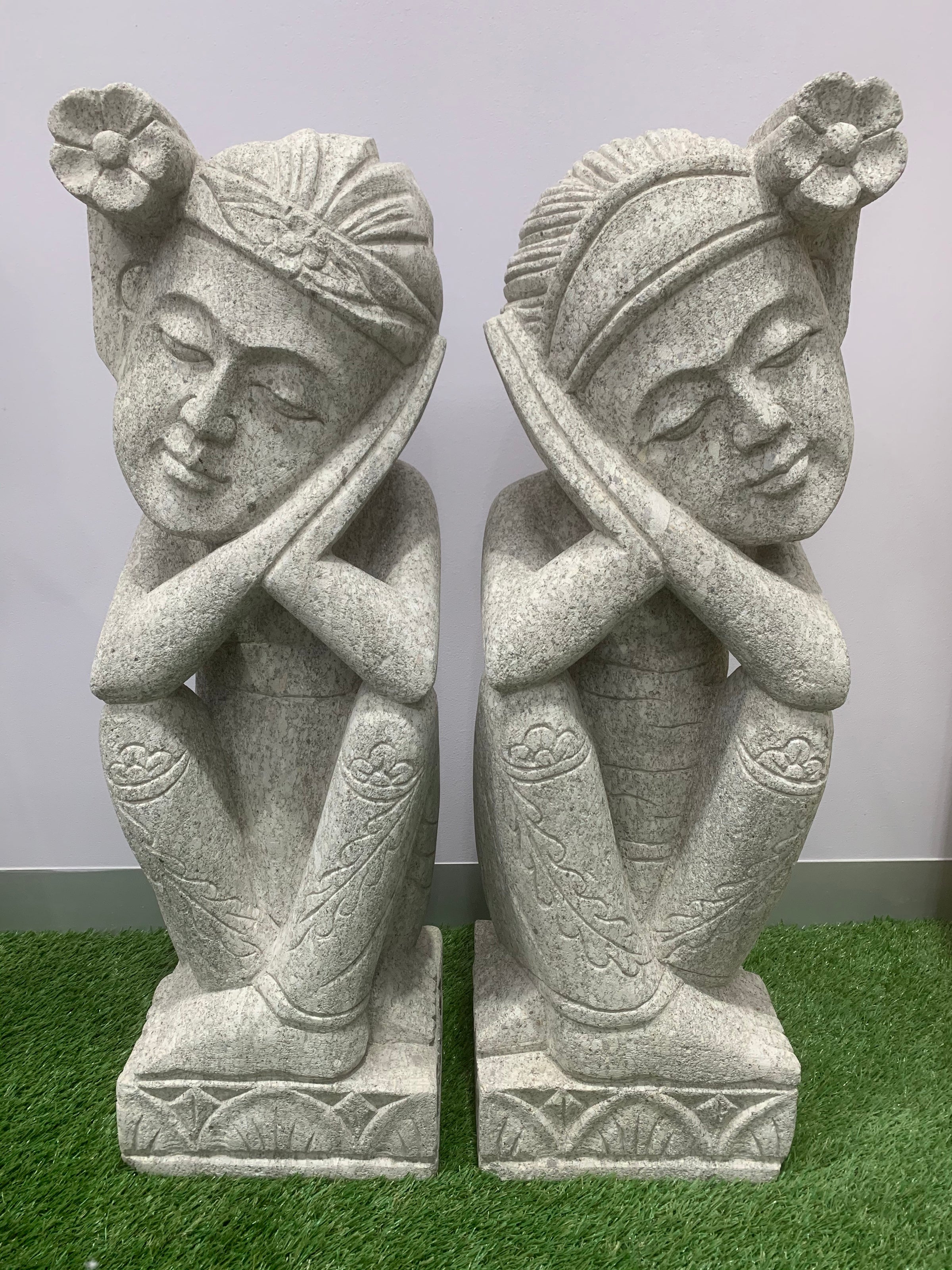 Balinese Brexi Stone Dreaming Couple Garden Statues