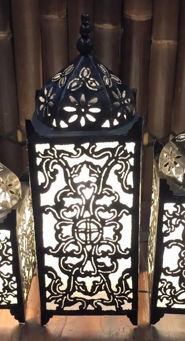 Balinese Masjid Metal & White Fabric Table Lamp