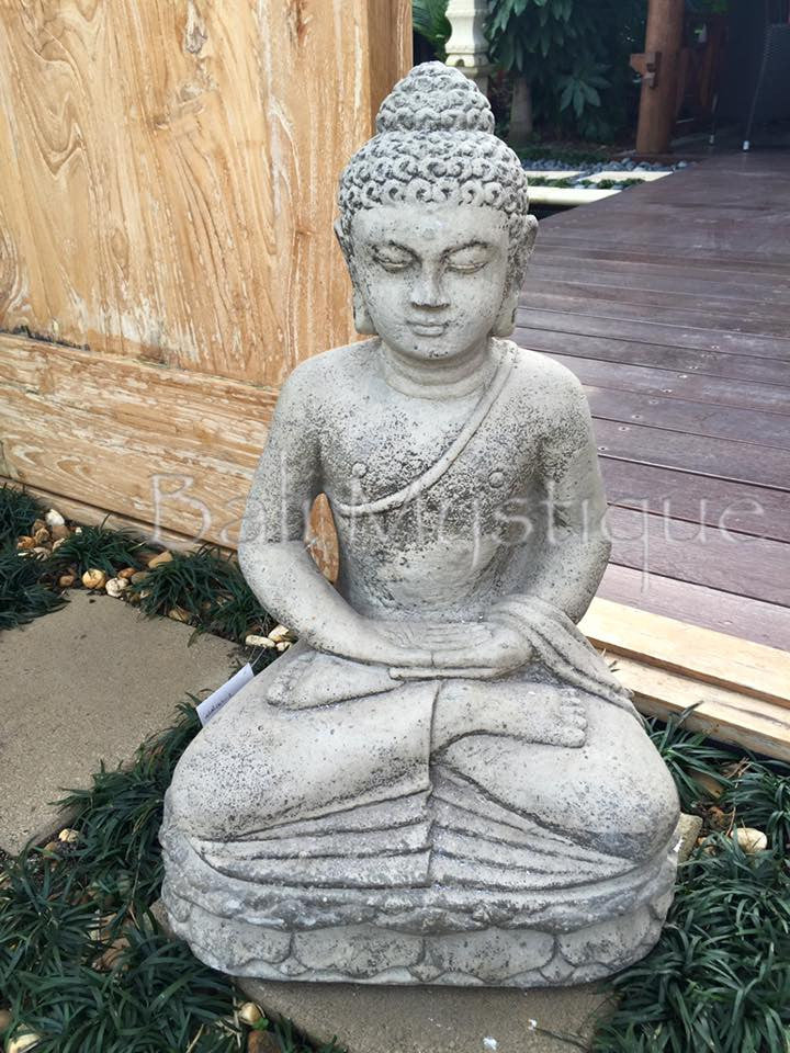 Balinese Concrete Sitting Buddha Garden Statue