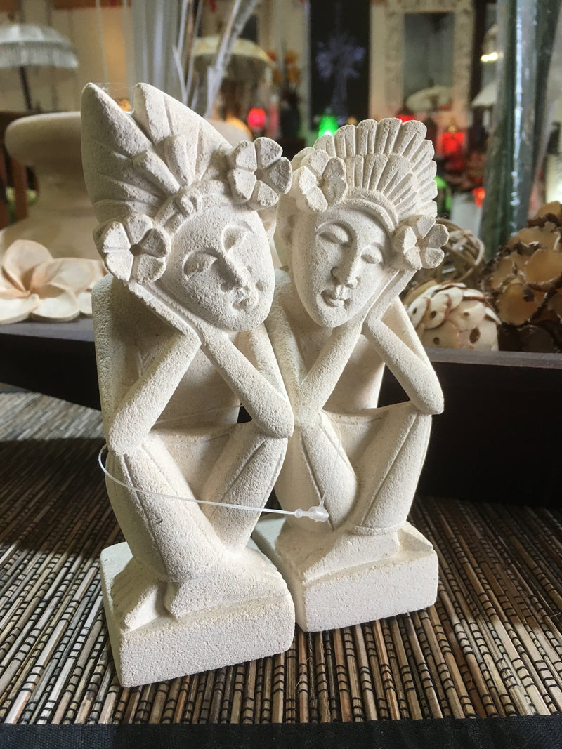 Balinese Limestone Bali Dreaming Couple Statues
